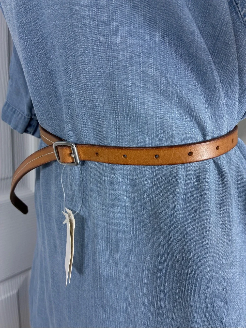 GAP Womens belt Tan Cow Leather Belt with Silver Buckle stitching minimalist